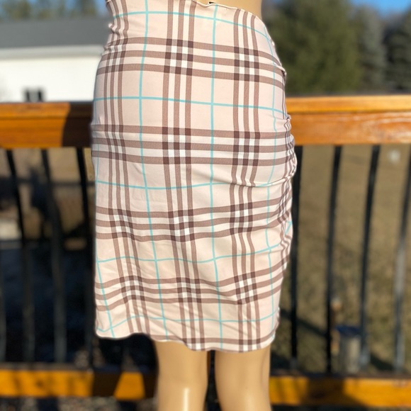 BURBERRY Swim/ Pink NOVA CHECK Sarong! Like NEW🔥Flawless👙made in Italy🇮🇹 OS - Picture 4 of 13